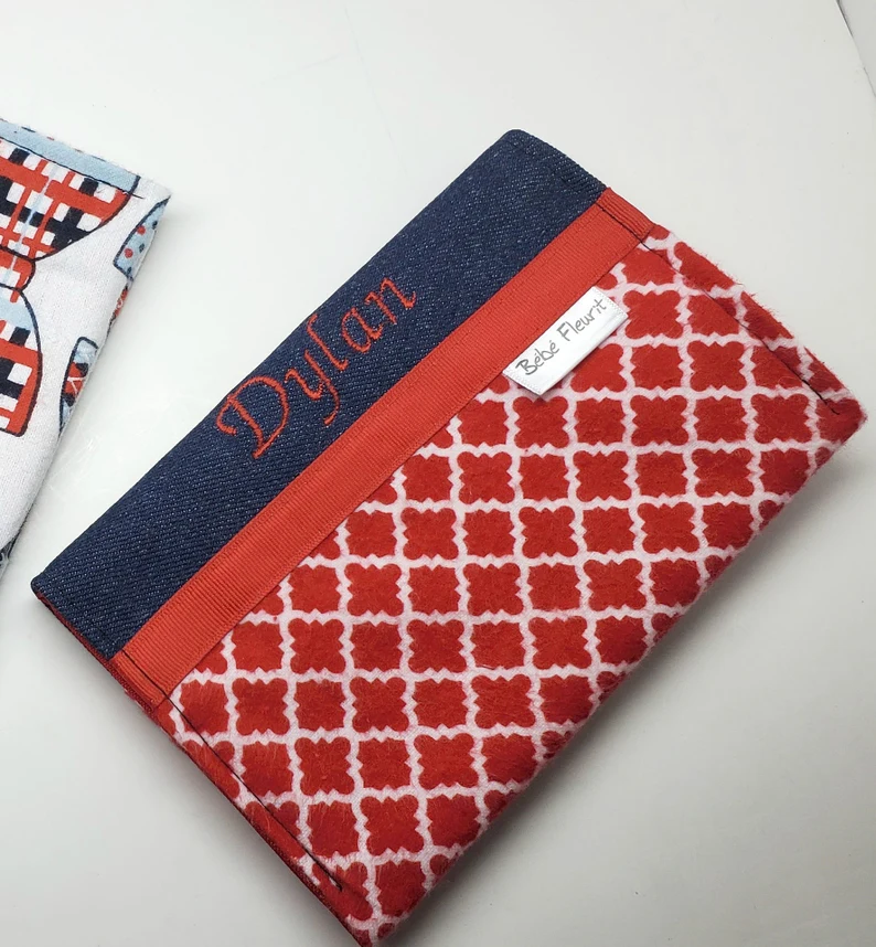 protège carnet santé personnalisé , protège carnet vaccination québec