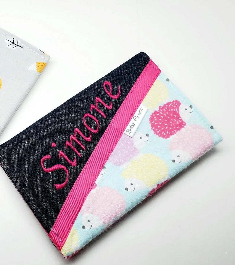 protège carnet santé personnalisé , protège carnet vaccination québec