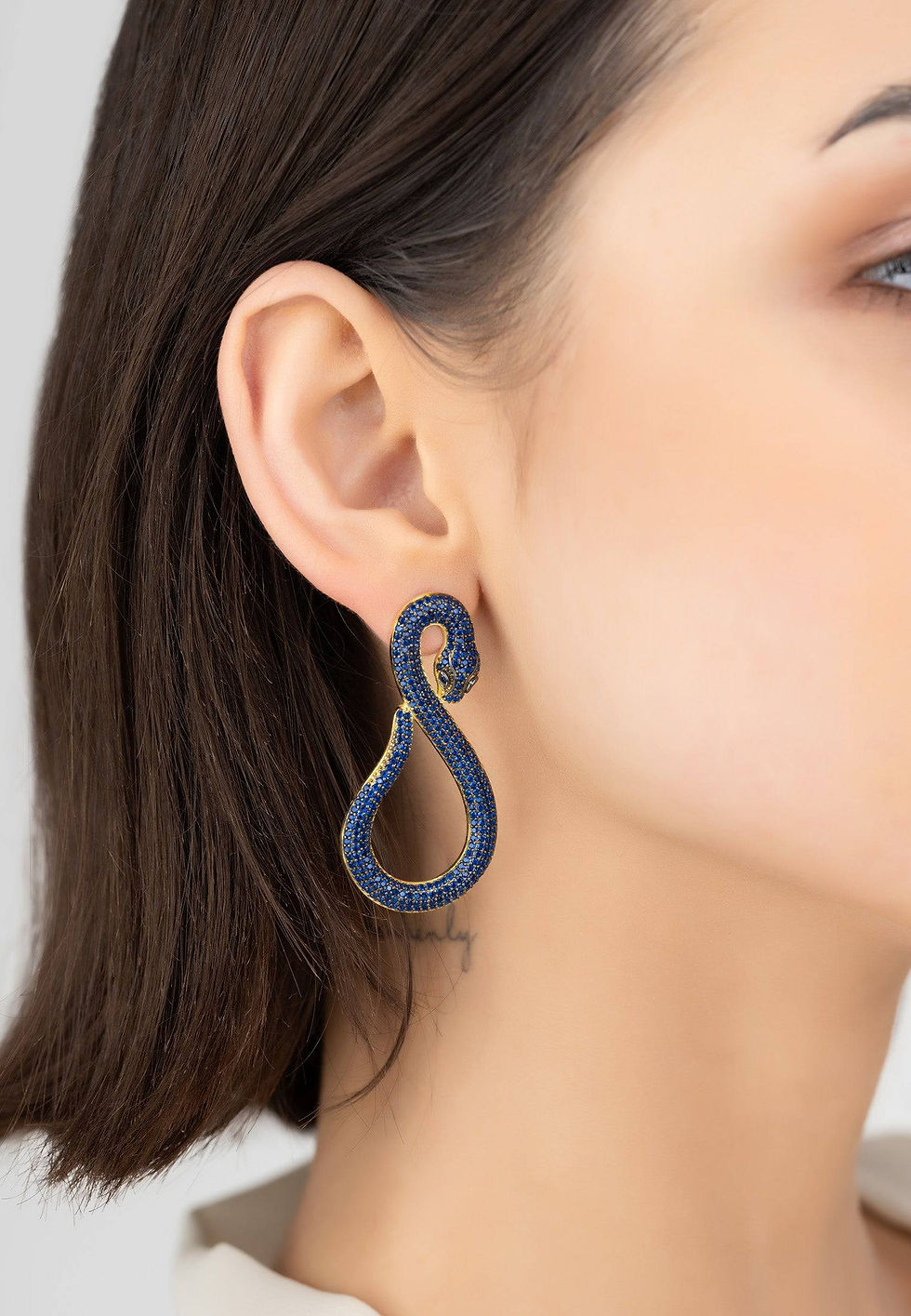 Thumbnail: Asp Snake Drop Earrings Gold Sapphire