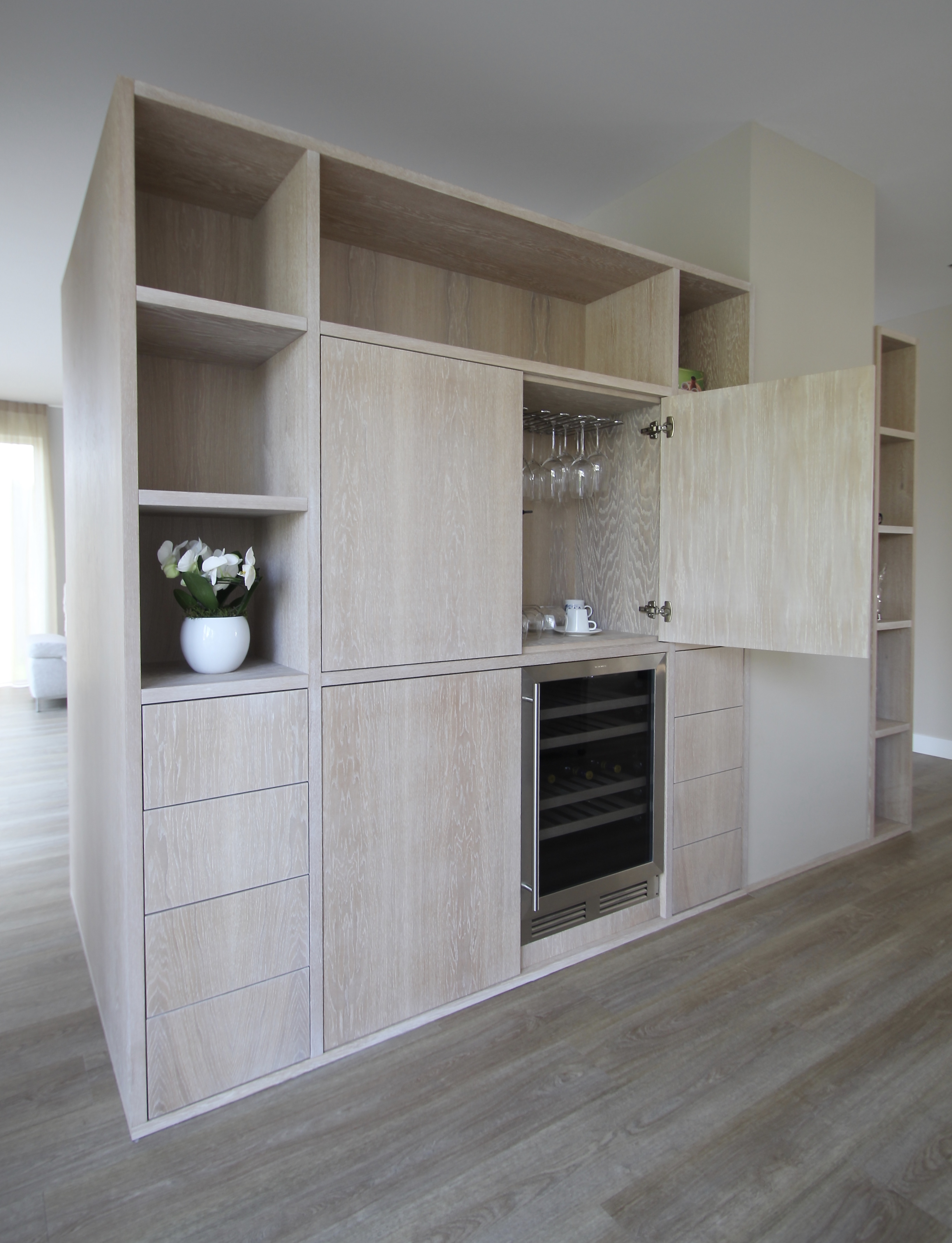 roomdivider met bar