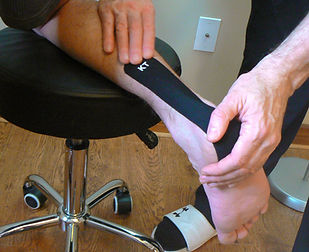 apply kinesio tape to an athlete