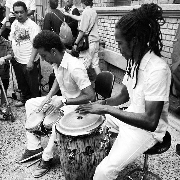 Banana Kelley Drummers - Bronxink
