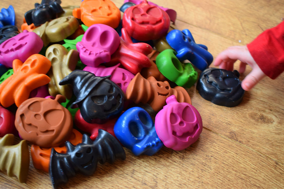 Thumbnail: Giant Halloween crayons