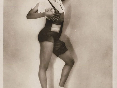 Josephine Baker posing.