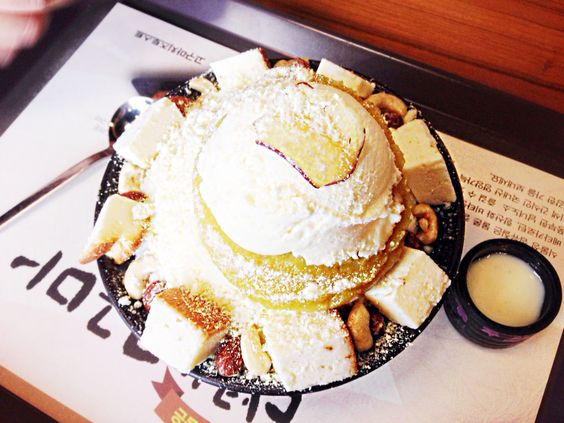 Thumbnail: Bingsu machine
