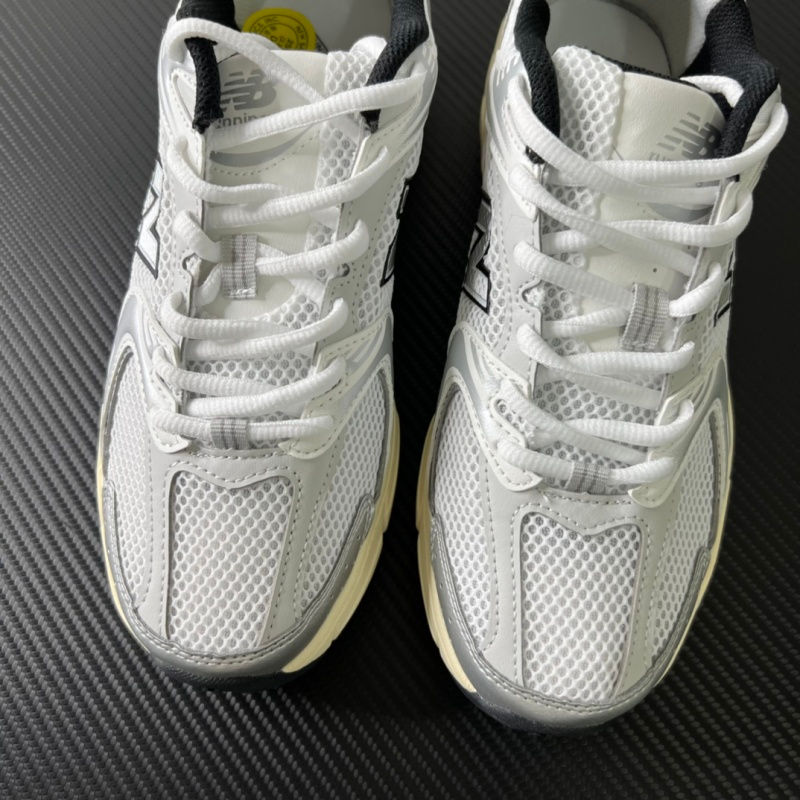 Miniatura: New Balance 530 Silver