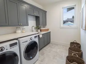 Luxury Laundry Cabinets Brisbane for Functional Living