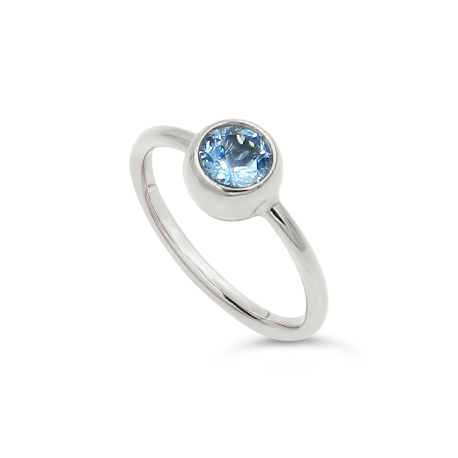Thumbnail: Garavelli 18kt fehérarany button foglalatos akvamarin gyűrű/Garavelli 18kt white gold button set aquamarine ring