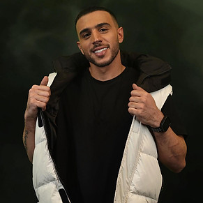 وليد عطار.jpg