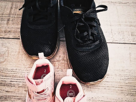 Pantofii unei Mame Actrițe 