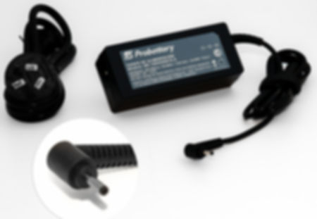 Cargador de Notebook - 19v 3.42Ah - 65W - (Plug: Out 3,0mm * 1,1mm)