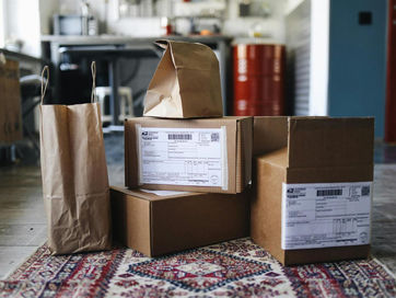 TASSA SUI PACCHI EXTRA UE: DUBBI E PRIMI SEGNALI NEGATIVI