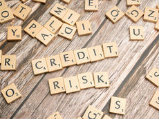 MOODY'S MIGLIORA L'OUTLOOK SULL'ITALIA: DA STABILE A POSITIVO