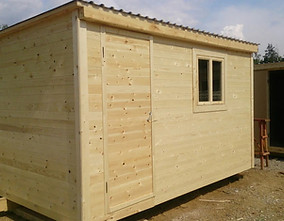 Бытовка Б-03 (2,3 х 5 м) дачная утепленная