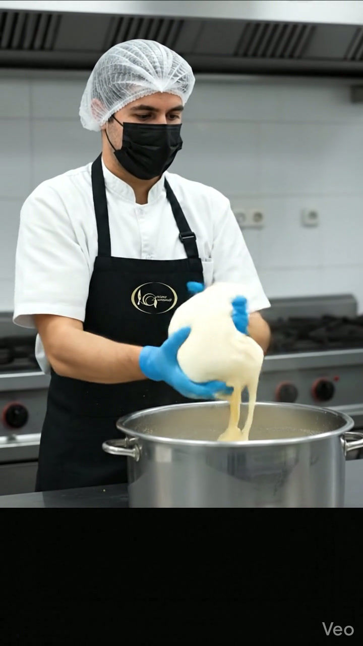 Miniatura: PRÁCTICA DE HILADO DEL PARTICIPANTE TALLER QUESOS FRESCOS VENEZOLANOS PRIVADO PARA EMPRESA