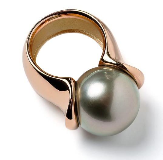 Goldschmiede Pfammater-Ring-Eleganz- Roségold-zeitlos- exotisch-Schönheit- Tahitiperle