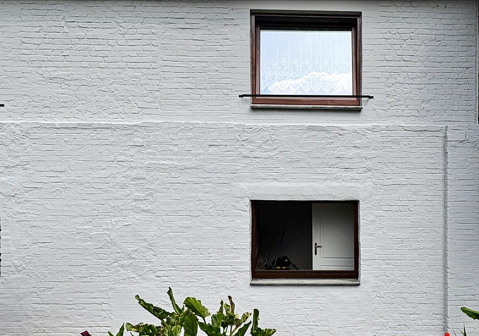 mise en peinture des chassis et boiseries extérieures lg décor thuin peintre en batiment