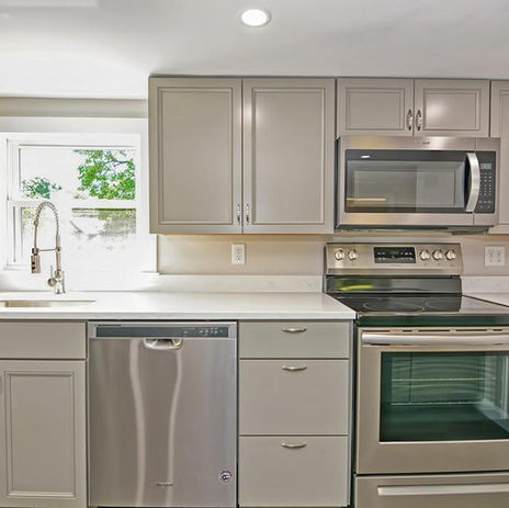 Rowley bungalow, Modern custom cabinets