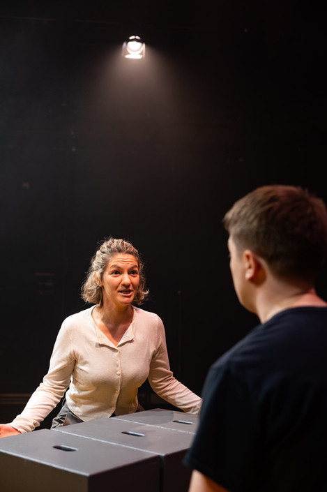 Lemons Lemons Lemons Lemons Lemons | Production Photos | © Cam Harle