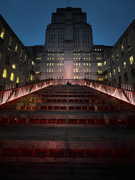 Phantasmagoria @ Senate House Steps © William Gibbs