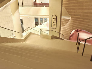 Microcement vs Epoxy vs Tiles for Wet Areas in the Gulf