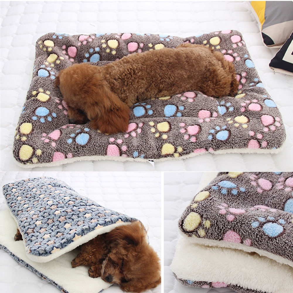 Soft Fleece Pet Blanket w/Cushion Home Rug Keep Warm Sleeping Cover