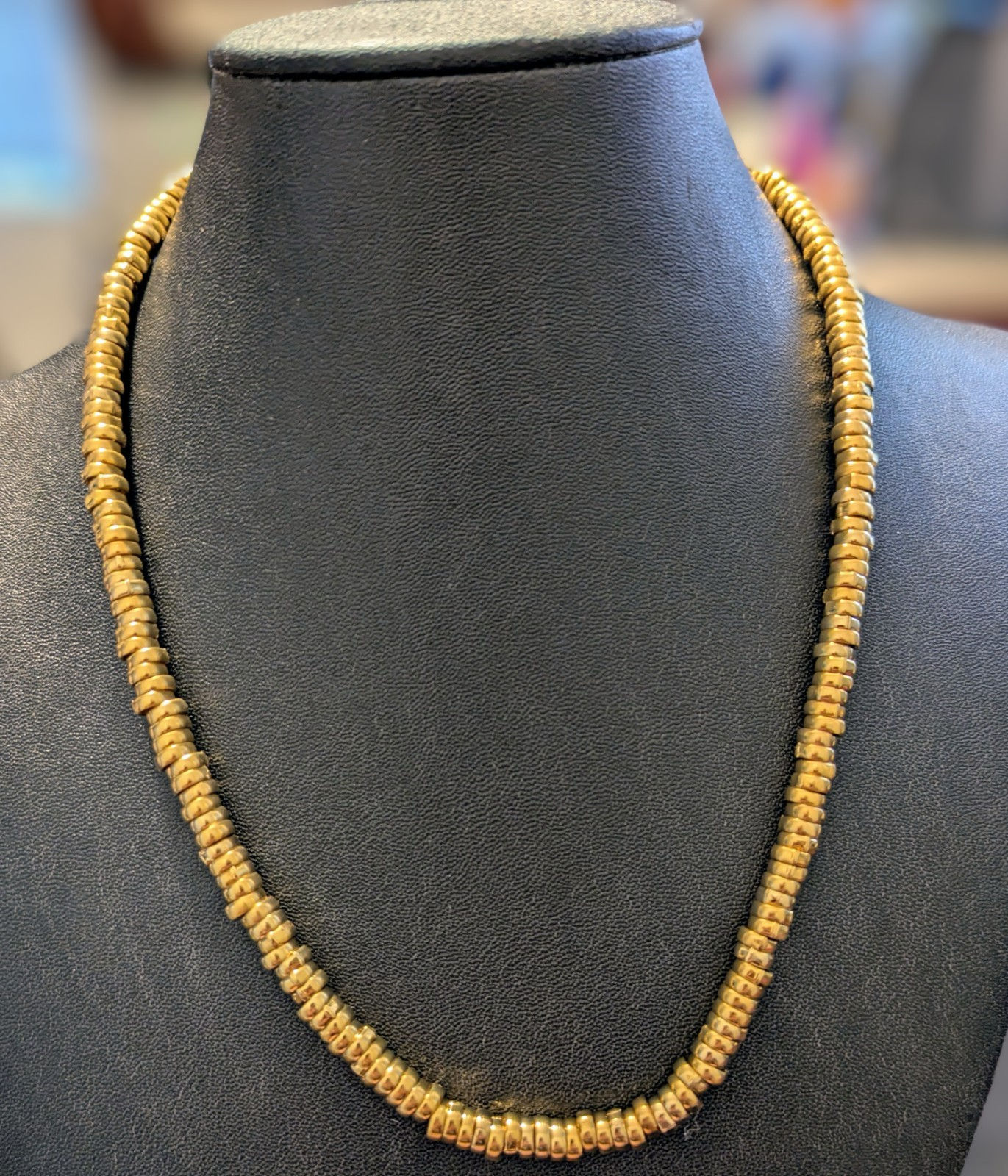 Vintage Gold Coil Disc Necklace – Bold Retro Glamour, 18” Chain, Lobster Clasp