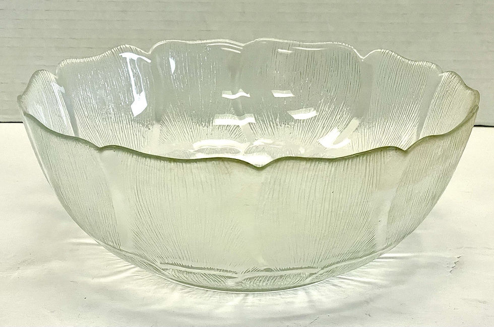 Thumbnail: Arcoroc "Petal Fleur" Textured Clear Glass Sunflower Dessert Fruit Serving Bowl