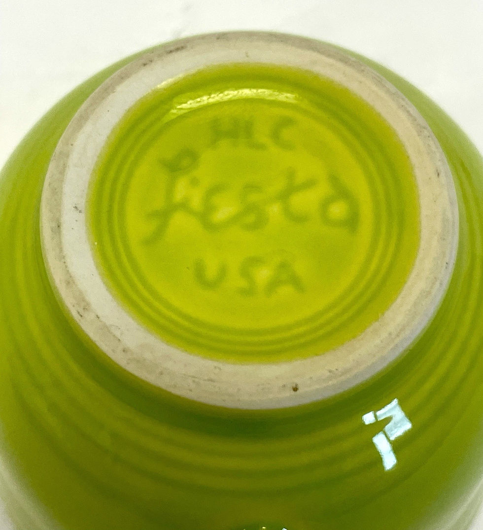 Thumbnail: Vintage Fiestaware Lime Green / Chartreuse 2 Pc set Dinner Plate & Teacup
