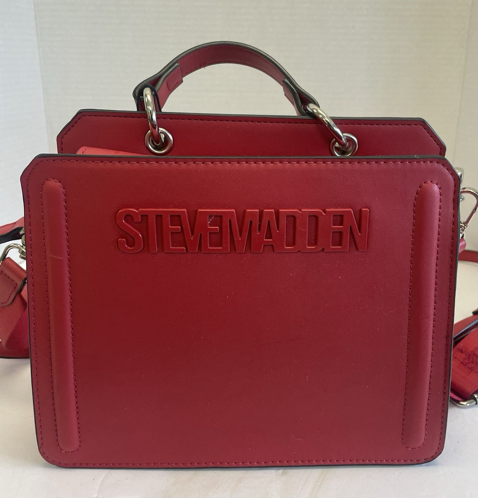 Steve Madden Chevy Red Bevelyn Leather Satchel Shoulder Bag NEW w tag & coin bag