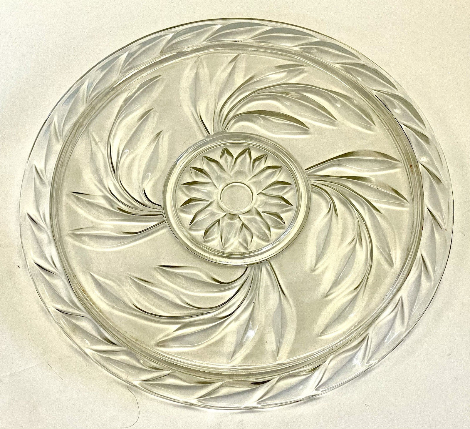 Vintage 13 in Indiana Glass Footed Cake Plate With Willow Pattern Serving Dish