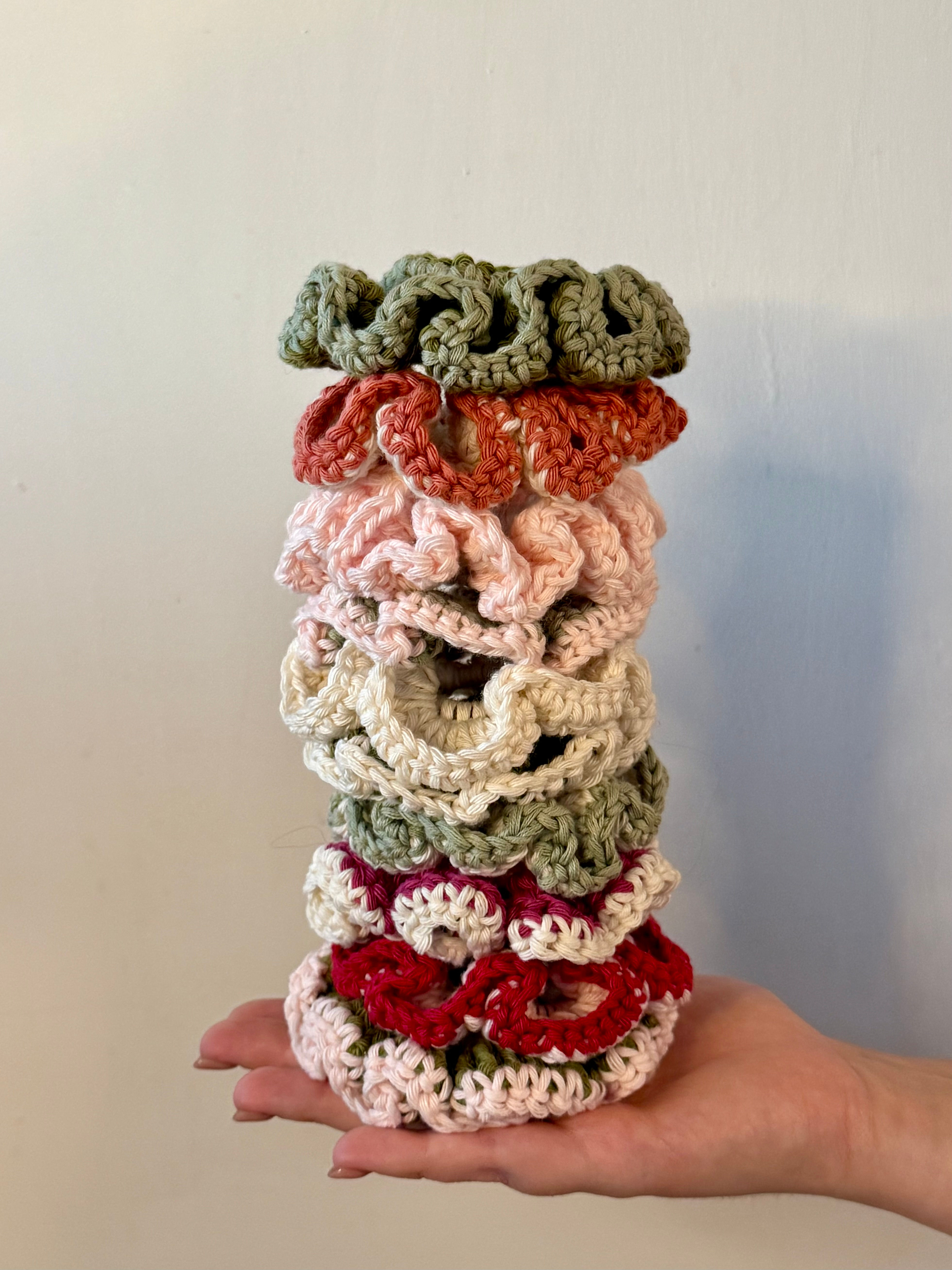 Crochet scrunchie