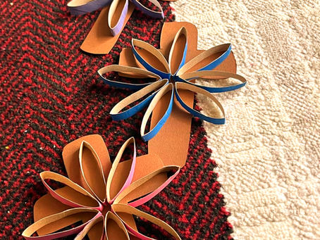 Σταυρός με λουλούδι