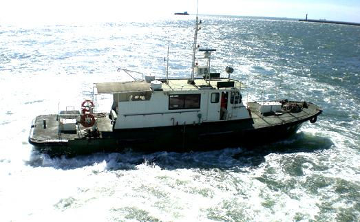 JS4+-+Command+Vessel.jpg