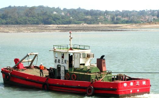 JK3+-+Fuel+Barge.jpg
