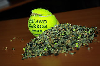Opération Balle jaune balles de tennis recyclées