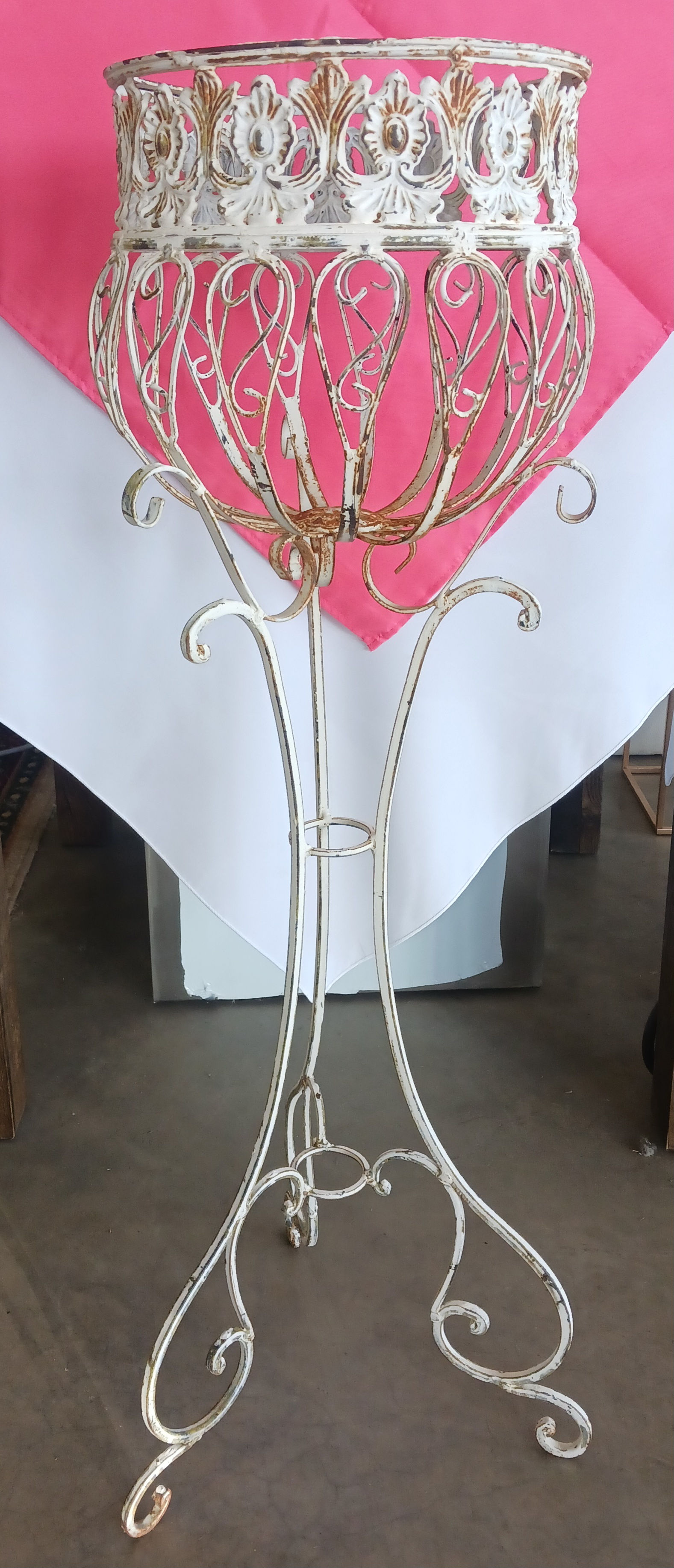 38" Tall Flower Pot Holder