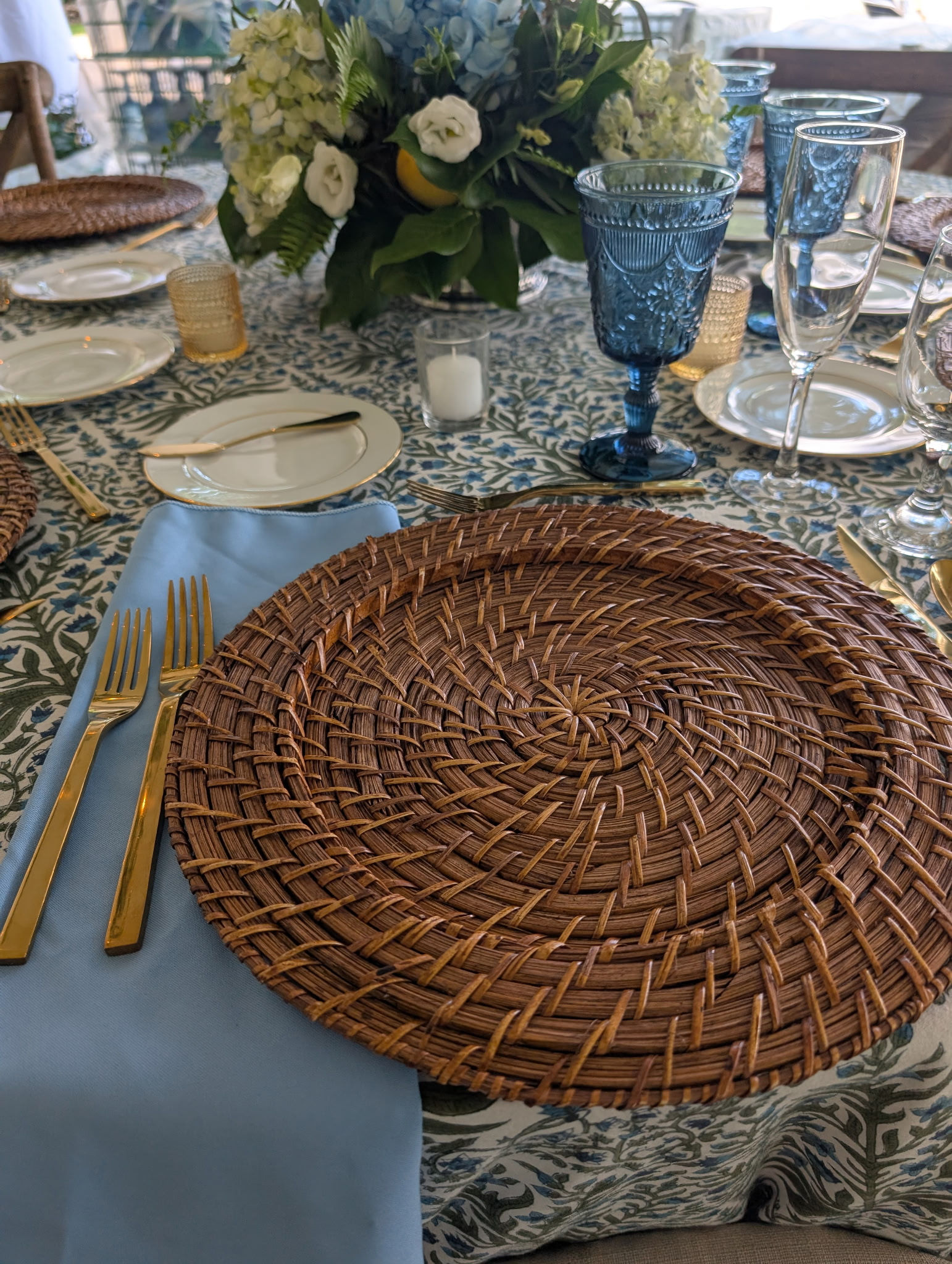 Acopa 13" round Auburn Rattan Chargers