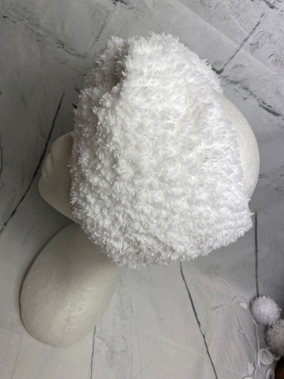 Thumbnail: Super Chunky White headband