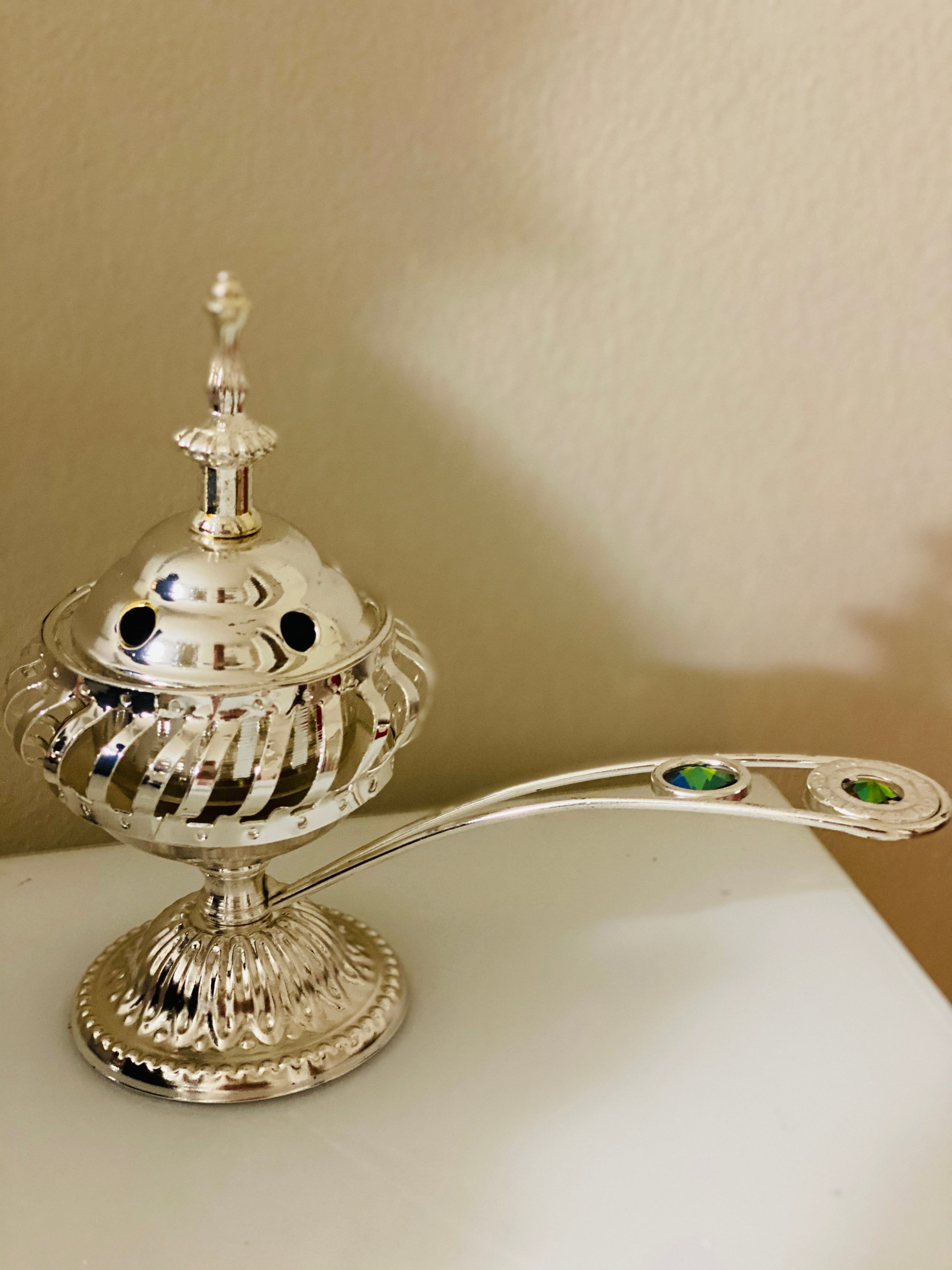 SILVER INCENSE BURNER / QUEMADOR DE INSENSO DE PLATA