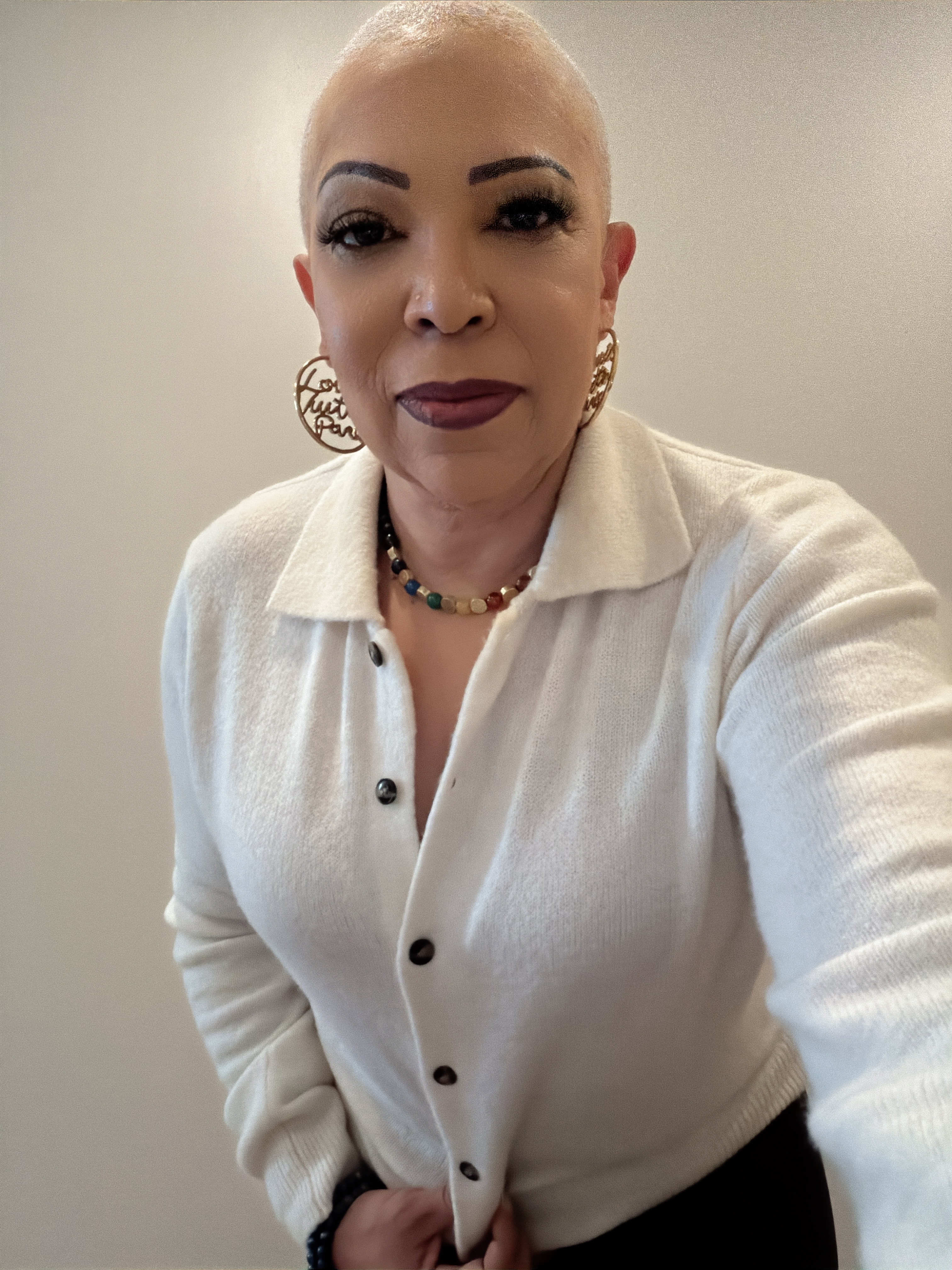 Writer: Eve The Medium