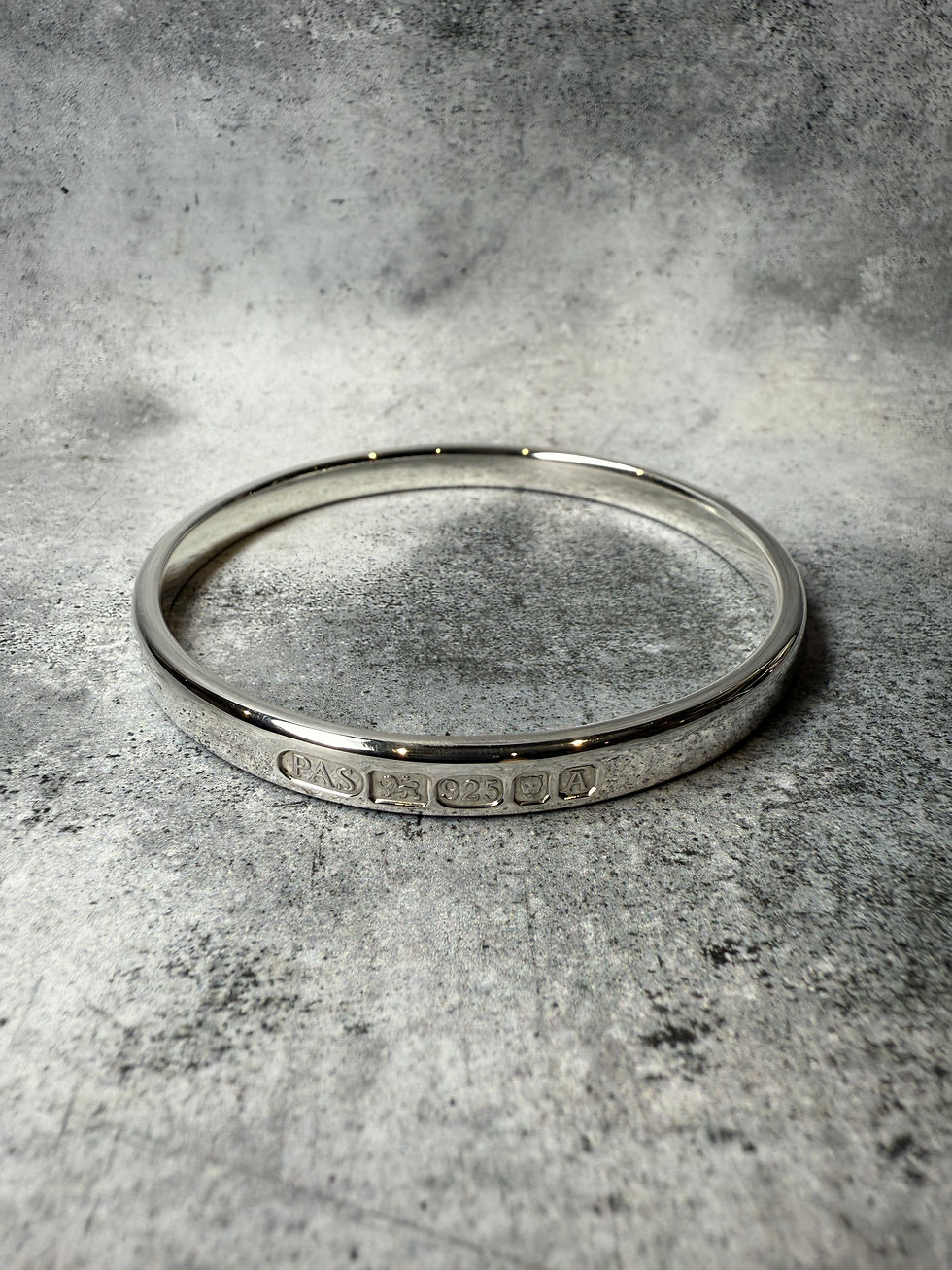 Large Assay Hallmark Sterling Silver Polished Unisex Full Round Bangle