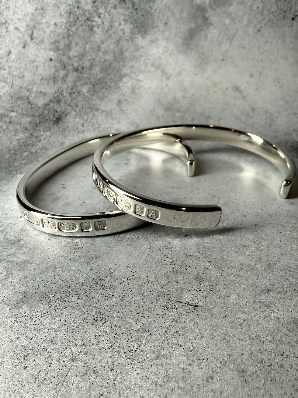 Thumbnail: Large Assay Hallmark Sterling Silver Polished Unisex Wide Torque Cuff Bangle