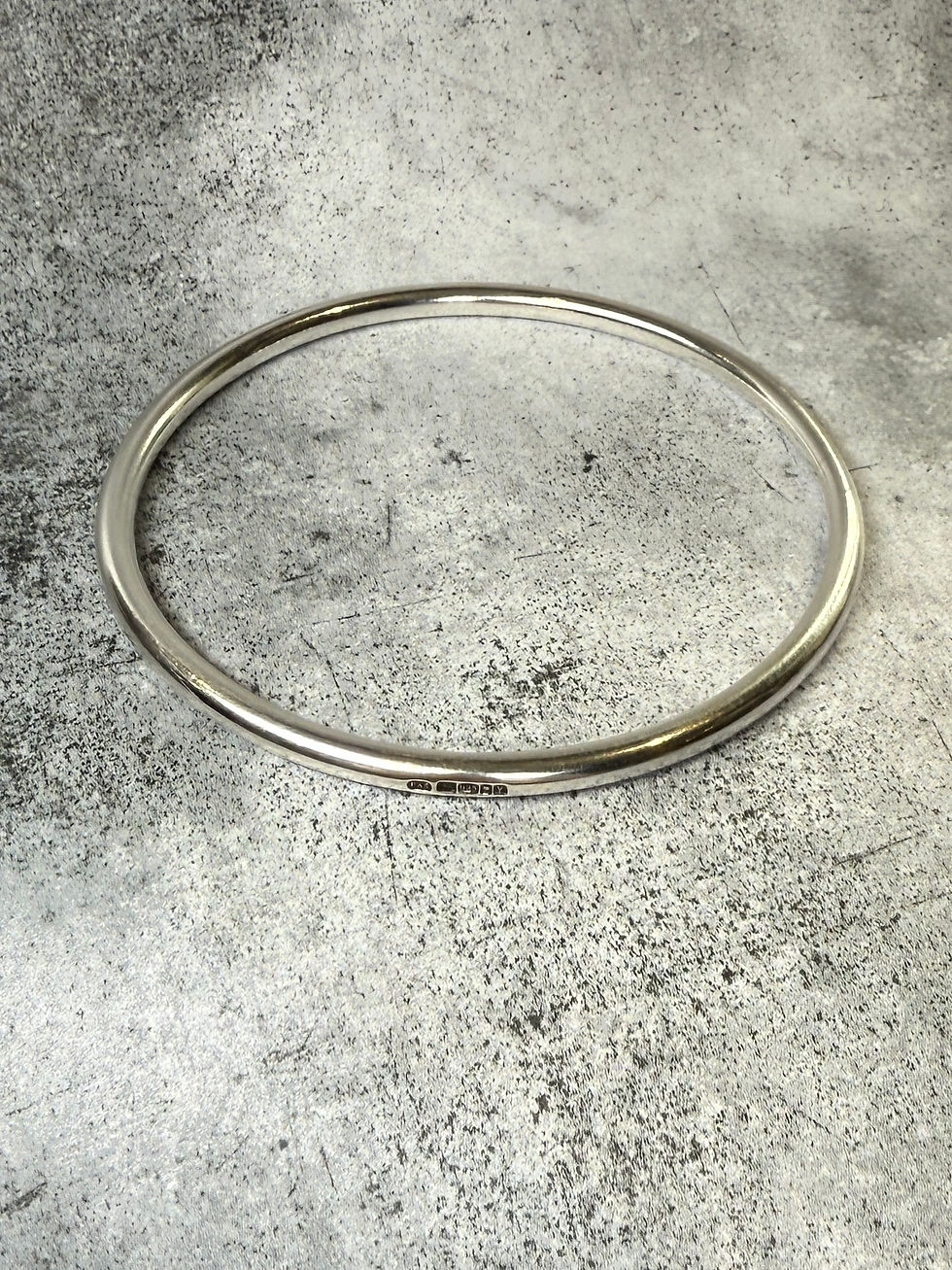Thumbnail: Assay Hallmarked Sterling Silver Polished Heavy Halo Unisex Bangle - width 4mm