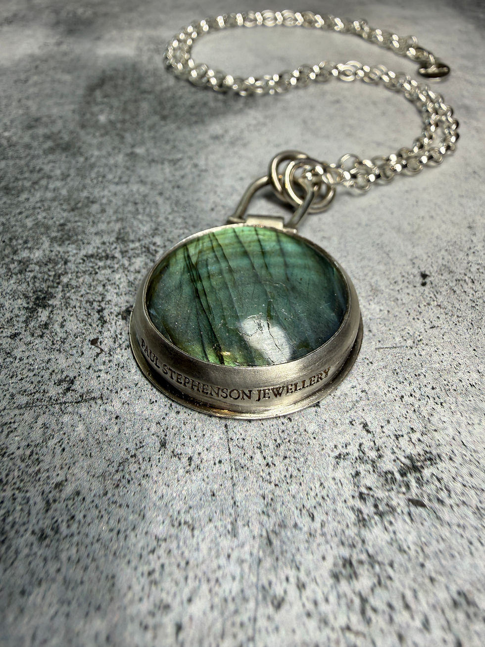 Thumbnail: Assay Hallmarked Silver Ginko & Labradorite Chunky Belcher Chain Necklace 24”