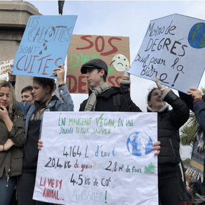 EDITO : l’engagement des jeunes pour le climat «on préfère sécher plutôt que griller !» 
