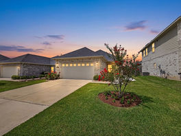 What $300,000 Can Buy You in Fulshear, Texas in 2026?