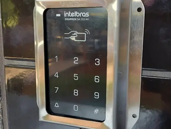 protecao-controle-de-acesso-intelbras-digiprox-203-inox_7558.webp