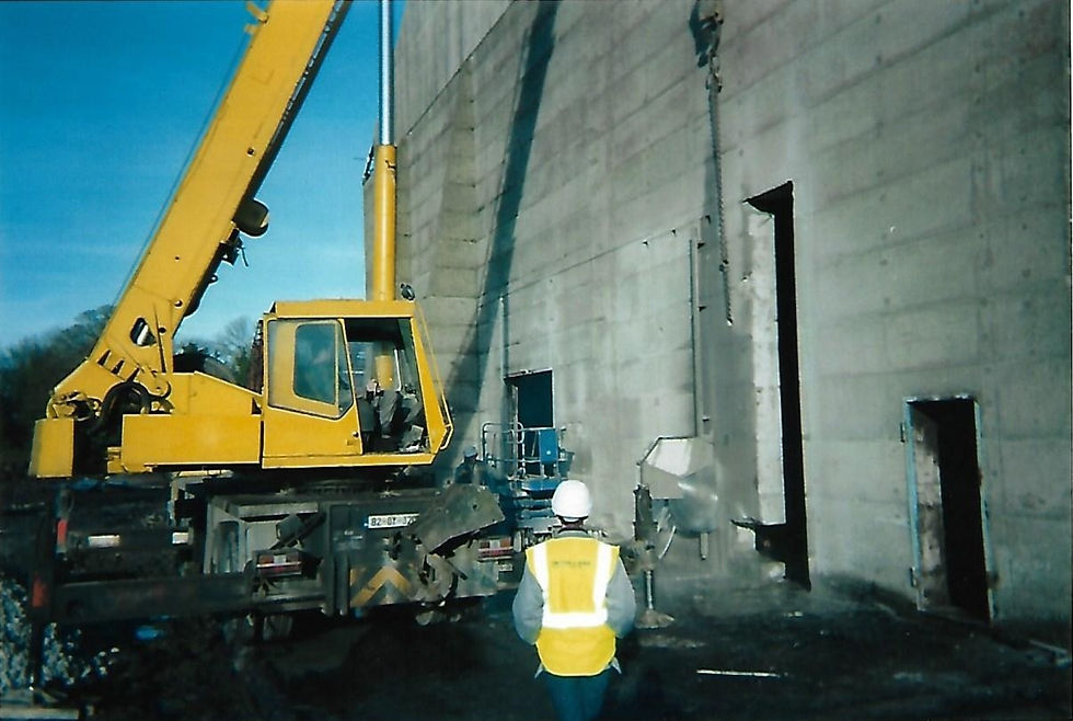 Wall saw large opening in concrete wall