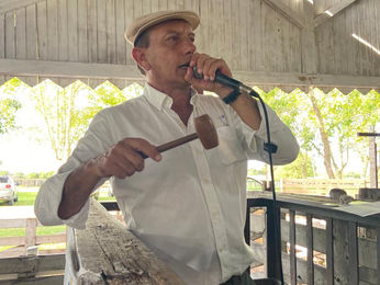 Muy buenas ventas de El Trébol con Cánepa